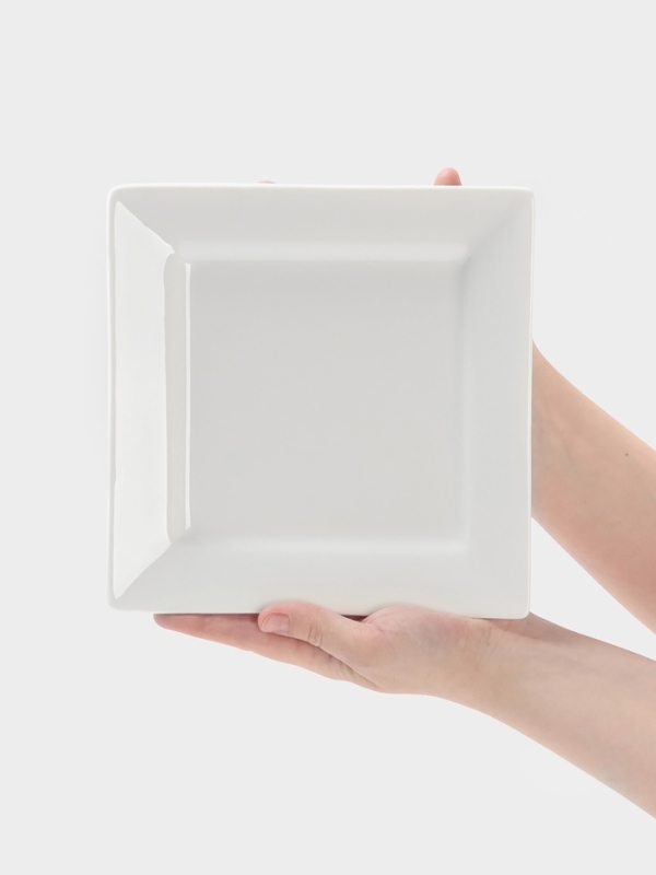 Тарелка квадратная 20 см