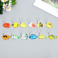 Брелок пластик "Аквариумная рыбка" МИКС 3,7х5,5 см