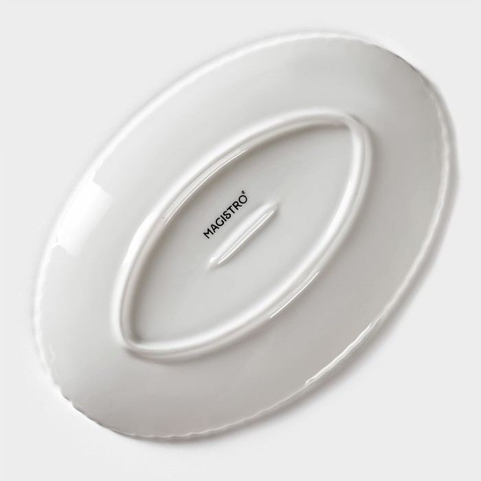 Блюдо фарфоровое овальное Magistro &laquo;Лакомка&raquo;, 20&times;13,5&times;1,5 см, цвет белый