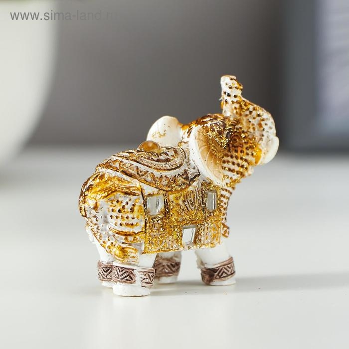 Сувенир полистоун "Белый слоник с попоной из арабского ковра" МИКС 5,5х5,5х2,2 см