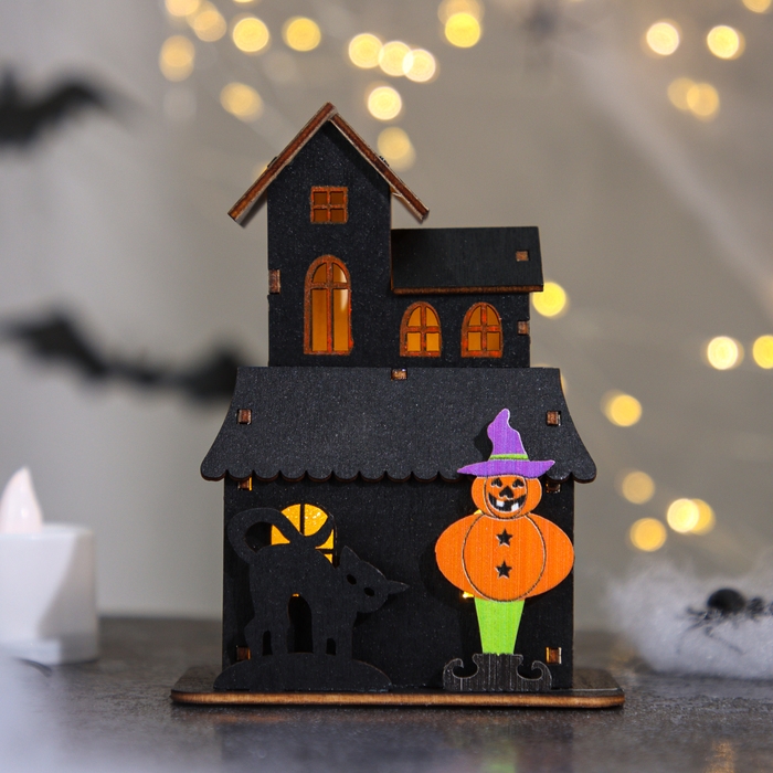 Декор с подсветкой &laquo;Дом с привидениями&raquo; 6 &times; 9 &times; 12,5 см