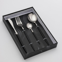 Столовые приборы из нержавеющей стали Magistro &laquo;Блинк&raquo;, 4 предмета, цвет металла серебряный, чёрные ручки