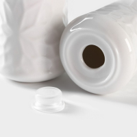 Набор фарфоровый для специй на бамбуковой подставке BellaTenero &laquo;Кракле&raquo;, 2 предмета: солонка, перечница, цвет белый