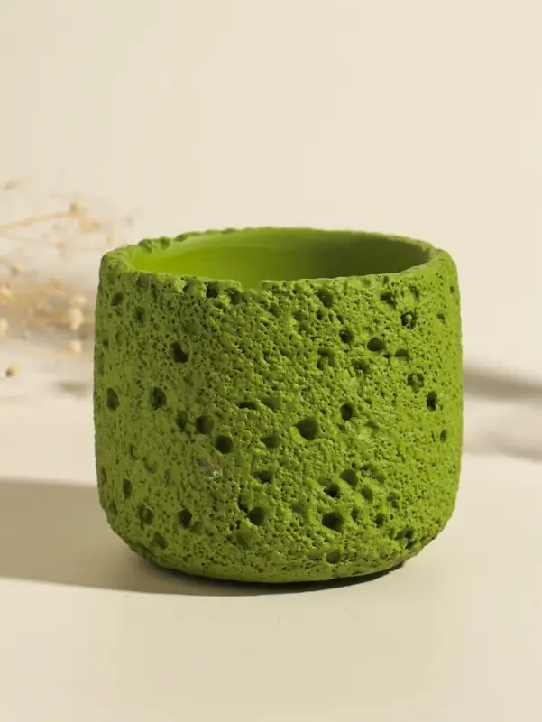 Свеча в вулканическом подсвечнике "Лава" зелёная 8,5х8,5х7,5 см