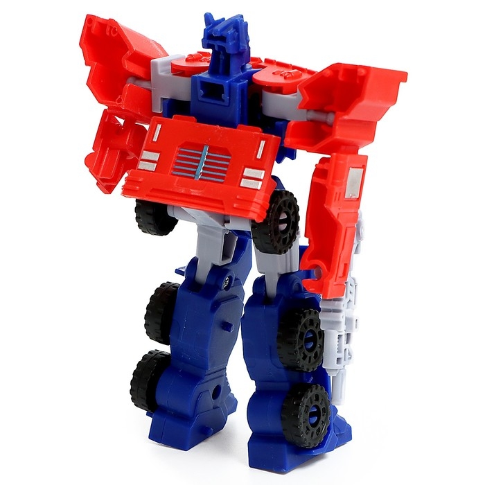 Робот &laquo;Грузовик&raquo;, трансформируется