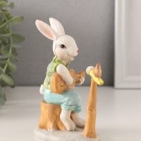 Сувенир полистоун "Зайчик играет на гитаре для птички" 8,5х6,5х12 см