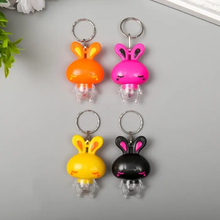 Фонарик свет на кольце "Зайка" мигает МИКС 5,5х3,5х2 см