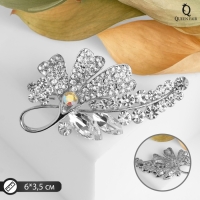 Брошь &laquo;Цветочная сирень&raquo;, цвет белый в серебре