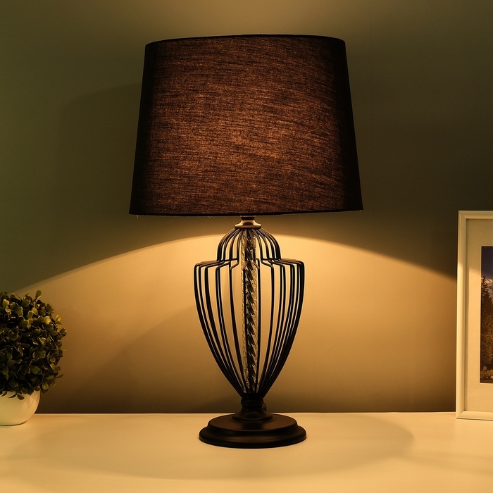Настольная лампа с абажуром RISALUX &laquo;Джанго&raquo;, Е27, 40 Вт, чёрный, 33&times;33&times;58 см