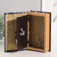 Сейф-книга дерево кожзам "Артур Конан Дойл. Собака Баскервилей" 21х13х5 см