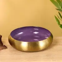 Подсвечник золотой с фиолетовым покрытием, 18&times;18&times;5 см