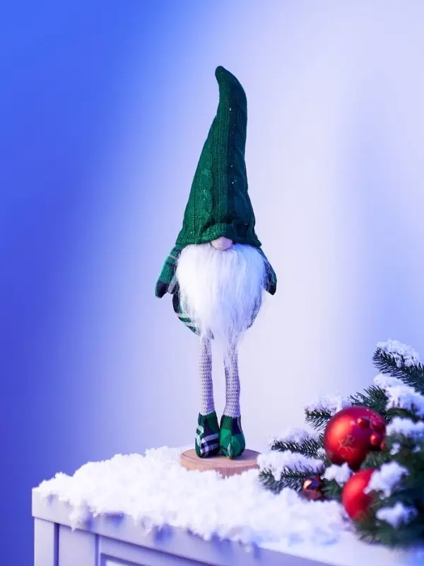 Фигура текстиль &laquo;Гном в зелёном&raquo; 54 см, 1 LED, от батареек AG13&times;3, свечение тёплое белое