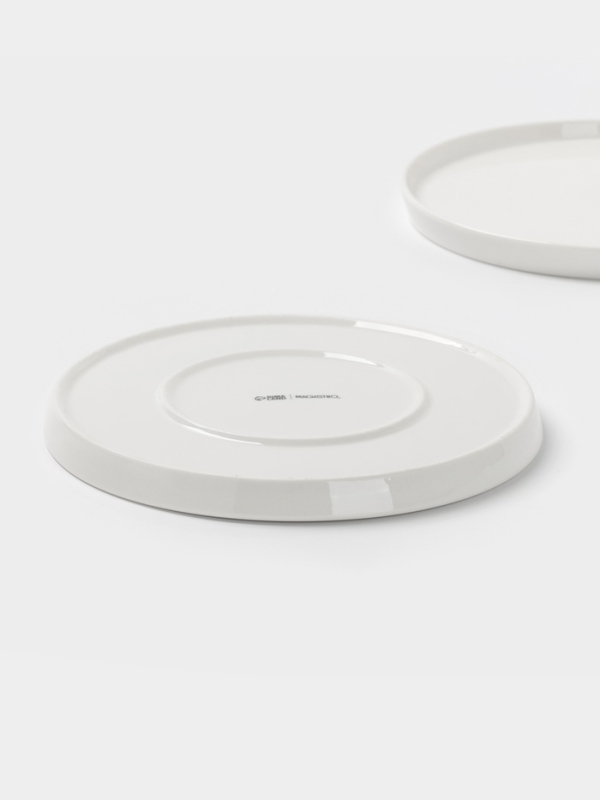 Набор тарелок 2 шт 20х2 см Magistro  "White Snow"