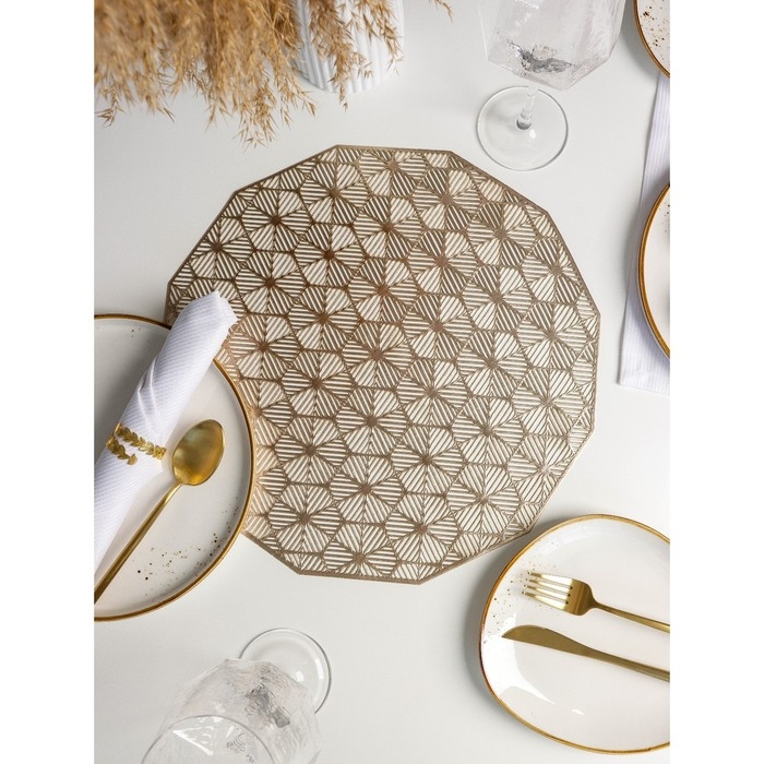 Салфетки сервировочные на стол Доляна &laquo;Гипноз&raquo;, 4 шт, d=38 см, цвет золотой