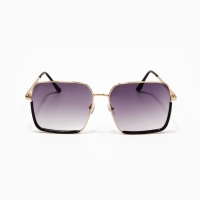 Очки солнцезащитные uv 400, дужка 13.5 см, ширина 12.8 см, линза 5.5&times;6 см