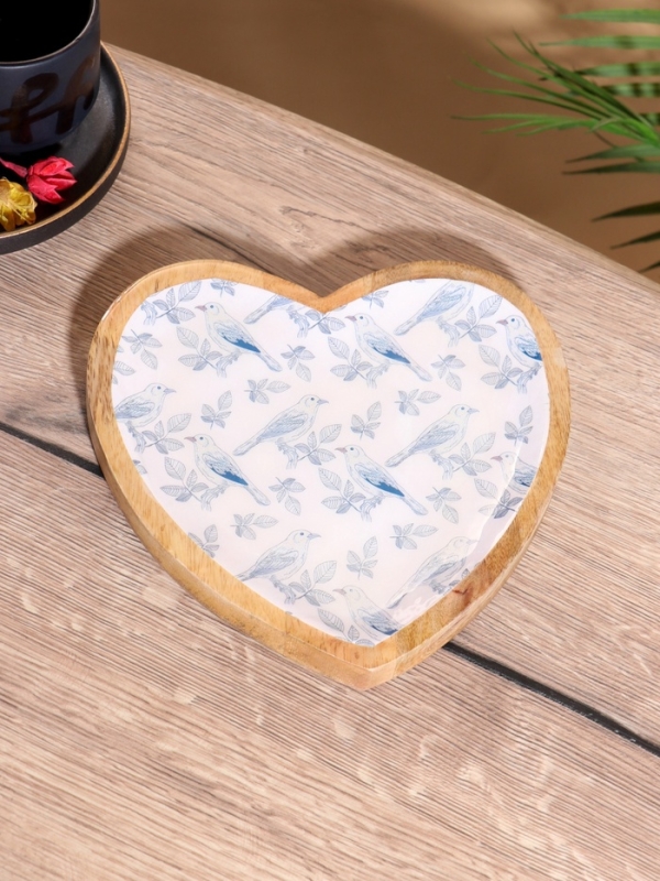 Блюдо в форме сердца &laquo;Синие птицы&raquo;, дерево манго, 20.5&times;20&times;2.3 см