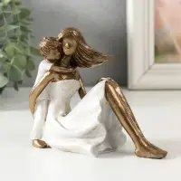 Фигурка полистоун &laquo;Мама с сыном - объятия&raquo;, 13.5&times;6&times;11.5 см