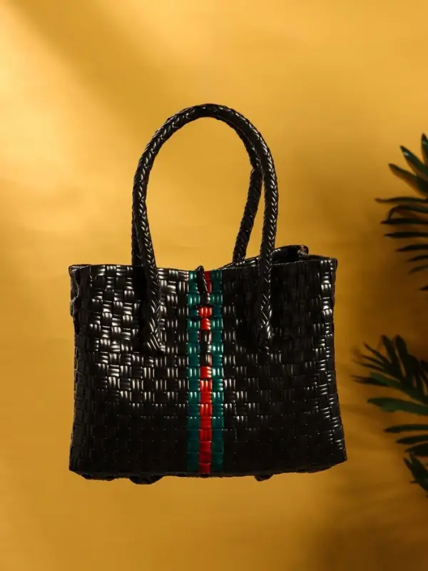 Сумка плетёная пластиковая 23х11х30 см, цв. чёрный