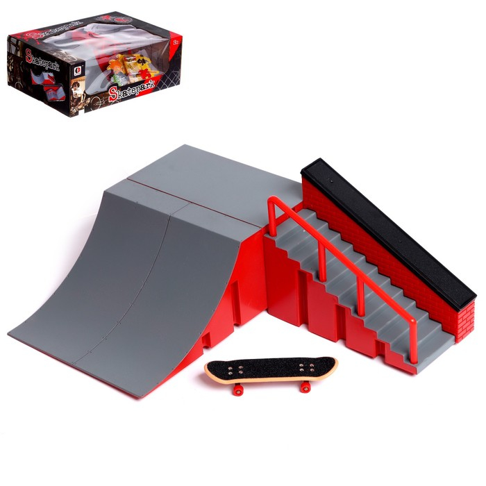 Скейт-парк &laquo;Рампа с лестницей&raquo;, с пальчиковым скейтом, МИКС