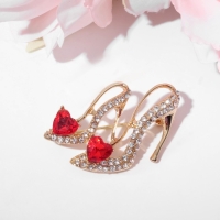 Брошь &laquo;Туфель пара&raquo;, цвет красно-белый в золоте