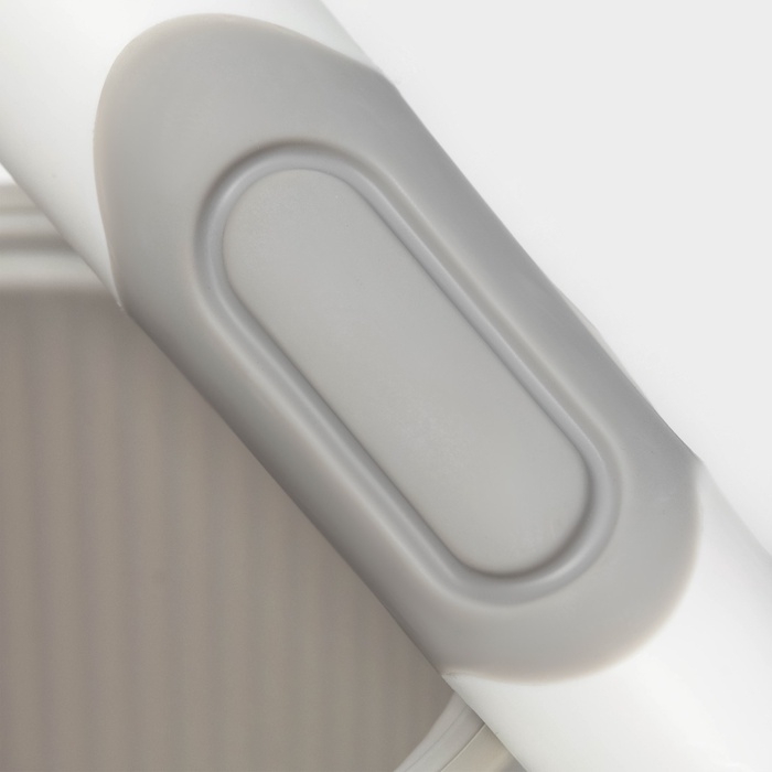 Ёршик для унитаза SAVANNA, настенный, силиконовый с емкостью для моющего средства, 10.5&times;10.5&times;41 см, белый