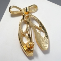 Брошь &laquo;Пуанты&raquo;, цвет розовый в золоте