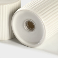 Набор фарфоровый для специй на подставке из бамбука BellaTenero &laquo;Эстет. Грани&raquo;, 2 предмета: солонка 100 мл, перечница 100 мл, цвет белый