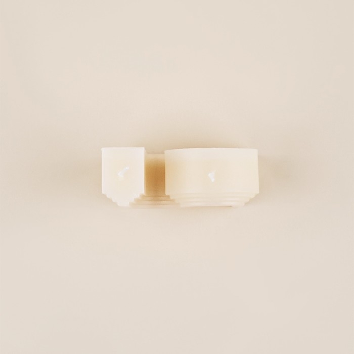 Свеча восковая, 9,3&times;8&times;2 см