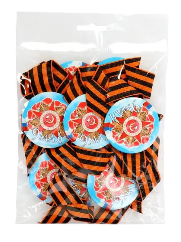 Значок закатной с георгиевской лентой &laquo;9 мая&raquo;