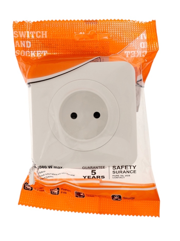 Розетка одноместная, серия "Circular", 10 А, скрытая, без з/к, белая