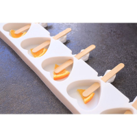 Форма для мороженого Доляна &laquo;Сердца. Макси&raquo;, силикон, 49&times;6,5&times;2 см, 8 ячеек, палочки 50 шт, цвет белый