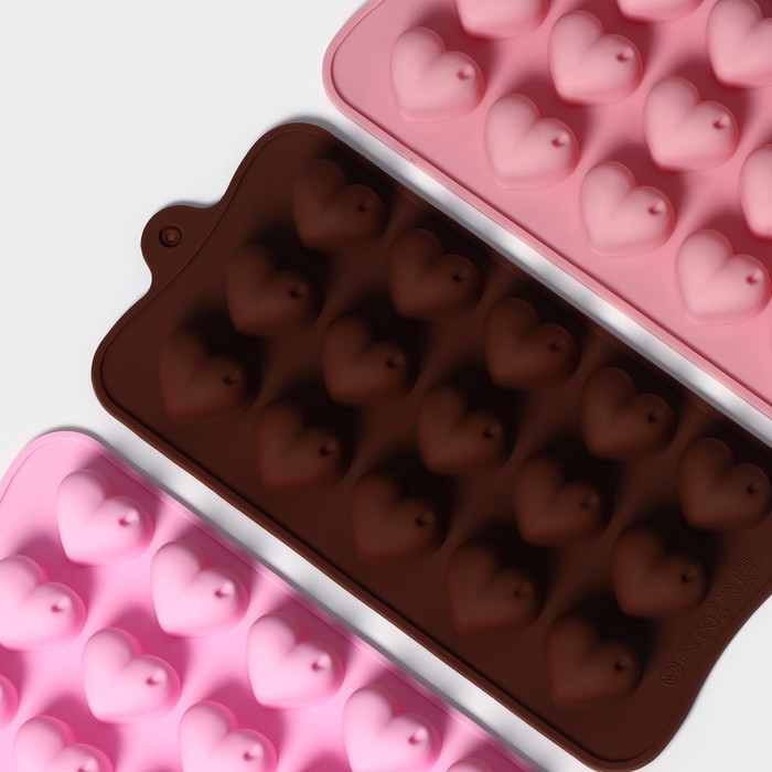 Форма для конфет и шоколада Доляна &laquo;Сердечки&raquo;, силикон, 19,5&times;10&times;1,8 см, 15 ячеек (2,7&times;2,3 см), цвет МИКС
