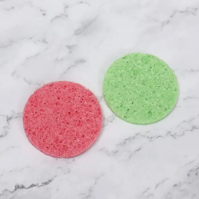 Набор спонжей для умывания &laquo;Мягкость&raquo;, d=7 см, 2 шт., МИКС