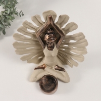 Сувенир полистоун подсвечник "Девушка в позе лотоса у монстеры" под бронзу d=4,3 см 12,3х22х25 см