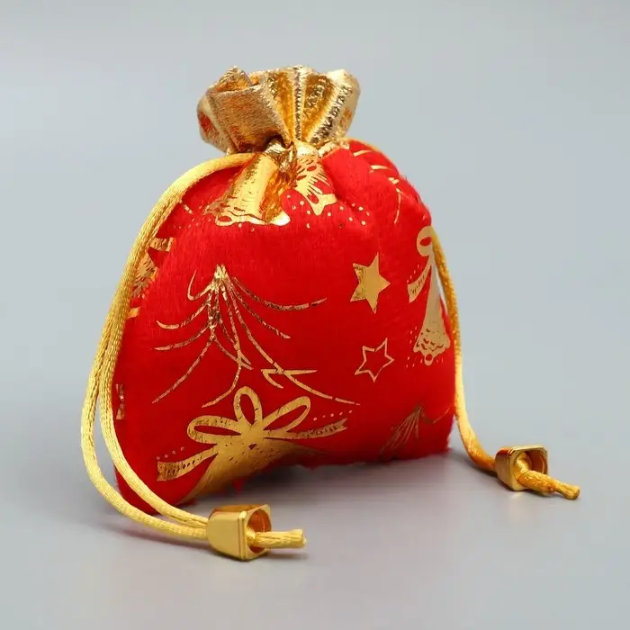 Мешочек подарочный плюш &laquo;Новогодние салюты&raquo;, колокольчики, тиснение, 10 х 12 см +/- 1.5 см