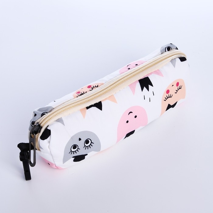 Рюкзак школьный из текстиля на молнии, 3 кармана, пенал, цвет белый/разноцветный