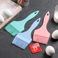 Кисть Доляна &laquo;Профи&raquo;, силикон, 21,5&times;8&times;1 см, цвет бирюзовый