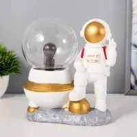 Плазменный шар "Космонавт" белый 14х10х19 см RISALUX