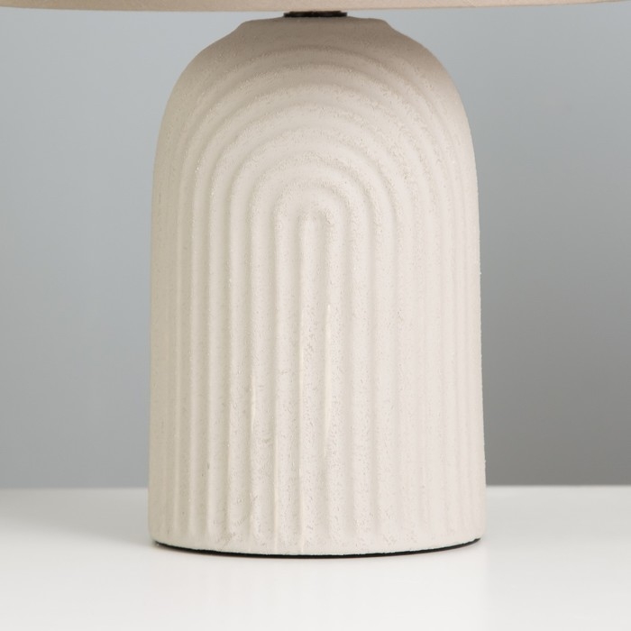 Настольная лампа "Доротея" Е14 40Вт серый 22х22х35 см RISALUX