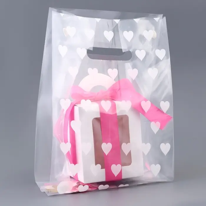 Пакет полиэтиленовый квадратный с вырубной ручкой, упаковка, "Сердечки", 17х33+17см &plusmn; 5% 60 мкм