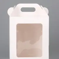 Коробка подарочная пасхальная с окном, белая, 15&times;15&times;18 см