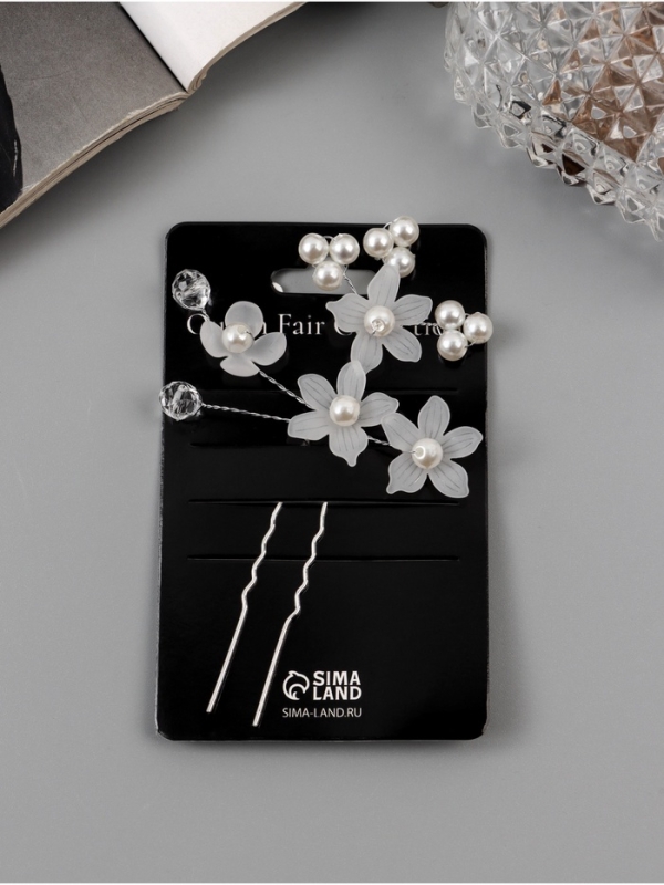 Шпилька для волос "Эмилия" цветник бусинки, 8х6 см, белый