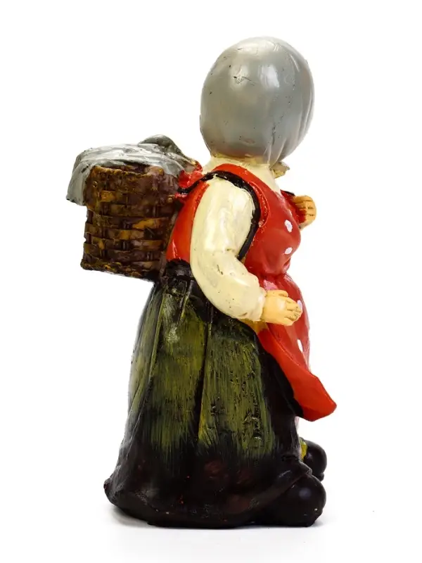 Садовая фигура 20 х 10 х 10 см "Бабушка с гусём"