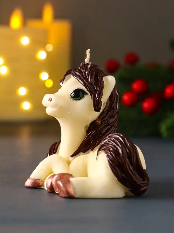 Свеча декоративная &laquo;Лошадка Красотка&raquo;, 7.5&times;8&times;6 см