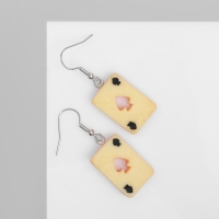 Серьги ассорти &laquo;Радость&raquo; карты, пики, цвет бежевый в серебре