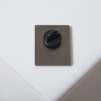 Значок &laquo;Молекулы&raquo; дофамин, цвет белый в серебре