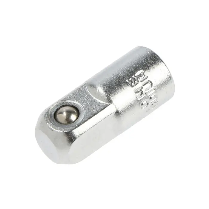 Переходник для воротка ТУНДРА, с 1/4" на 3/8", CrV