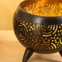 Подсвечник из кокоса, 15&times;15&times;13 см, коричнево-золотой