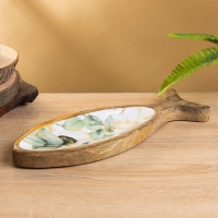 Блюдо в форме рыбки "Листья" дерево манго 32х11,5х2 см