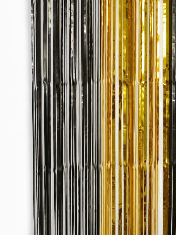 Занавес для фотозоны чёрно-золотой, полоса 152*25 см